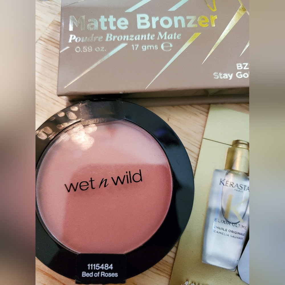 Beauty Bundle - Picture 7 of 8